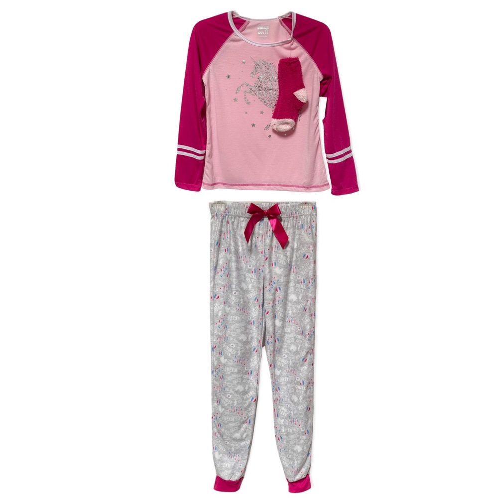 Sleep On It Unicorn Pajama 2 Piece Set With Matching Socks